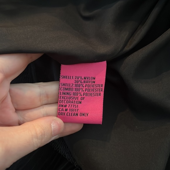 NWT Betsey Johnson Formal Dress Size 6 Black Tan Sequin Nylon Prom Homecoming - Picture 9 of 9